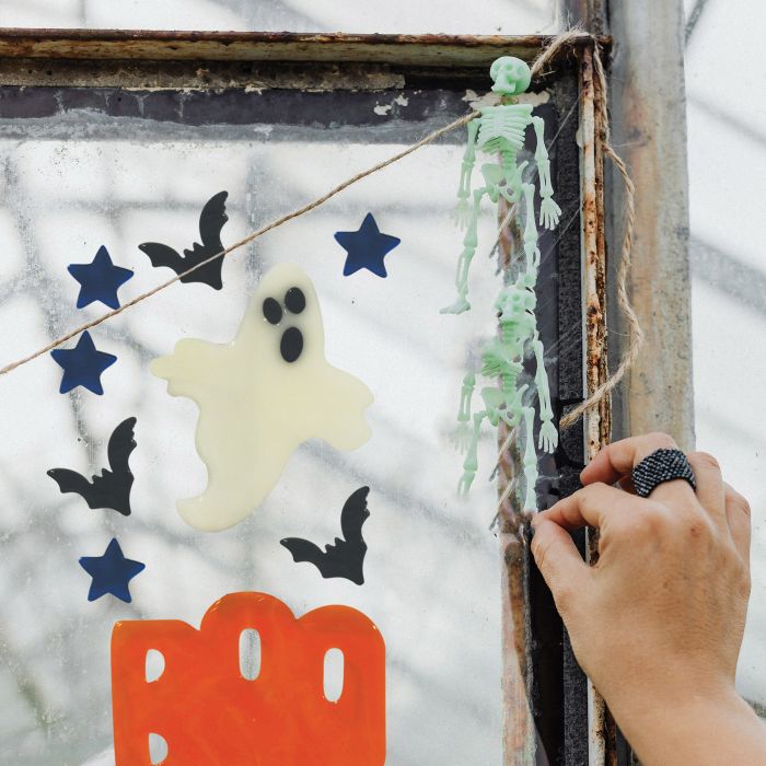 12 Pack Bulk Spooky Ghost Gel Clings Halloween Window Decorations - view 2