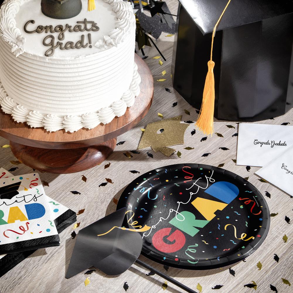 Grad Cap Toss Paper Dinner Plate (8/Pkg) by Creative Converting