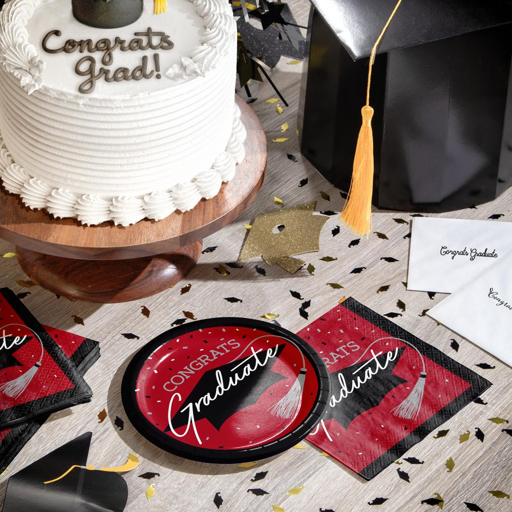 6.75 inch dessert plates designed for graduation celebrations, package of 18/Pkg.