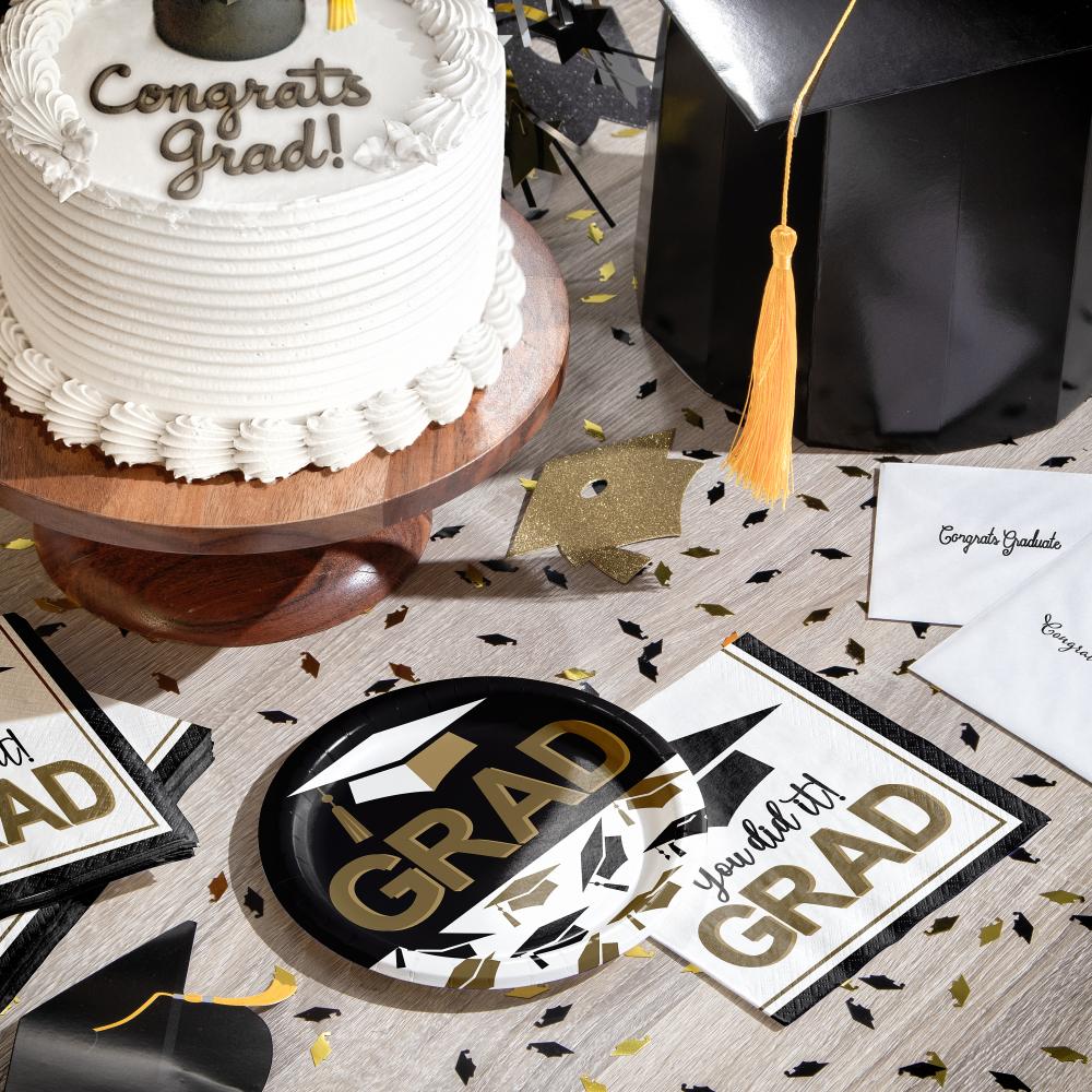 Graceful Grad Luncheon Plates 7" (8/Pkg)