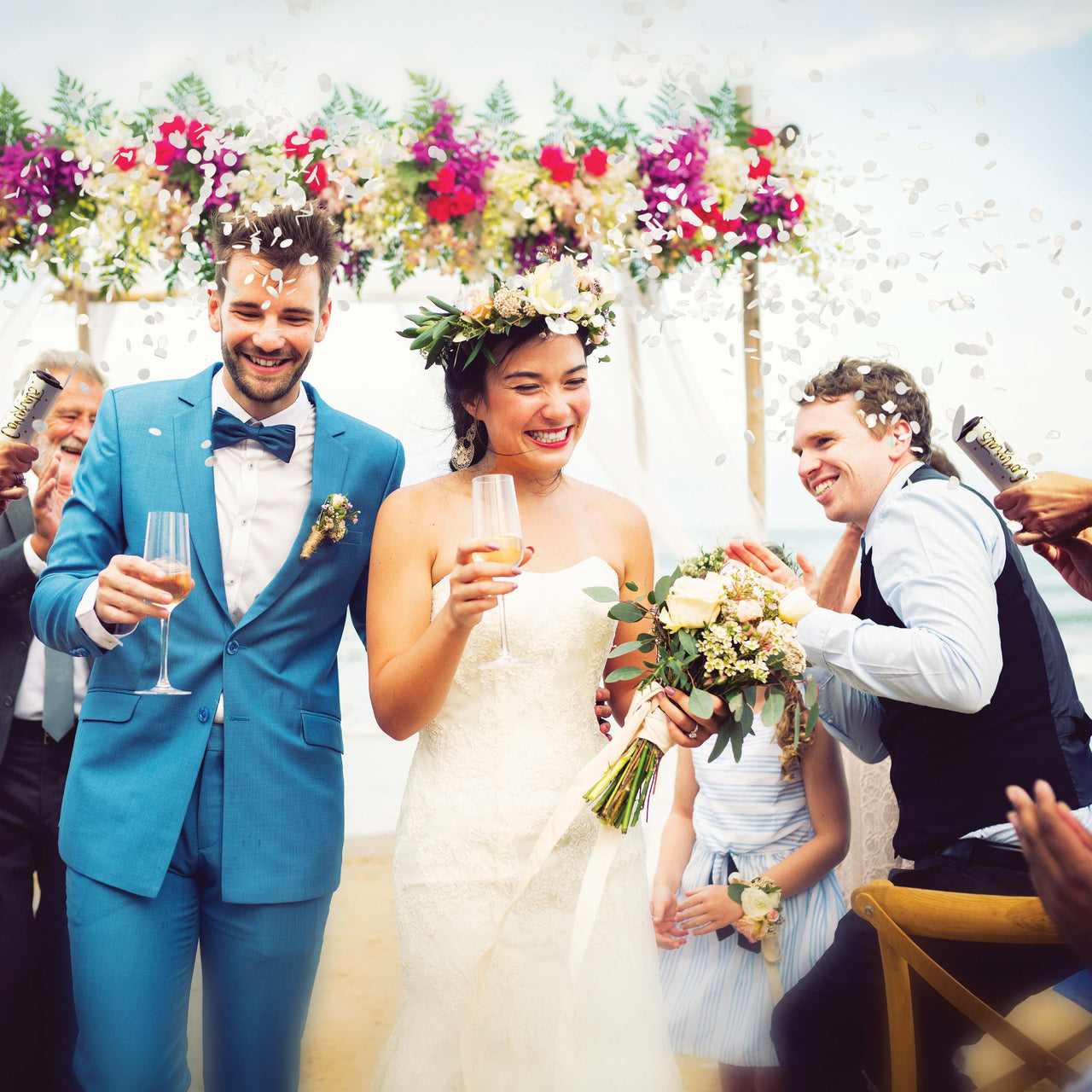 White And Gold Wedding Confetti Cannons, 8 ct Party Supplies by Creative Converting