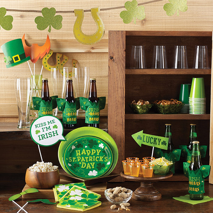 St Patrick's Day Drink Holder Party Supplies