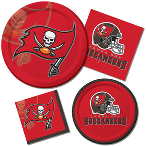 Tampa Bay Buccaneers Paper Plates, 8 ct Party Supplies